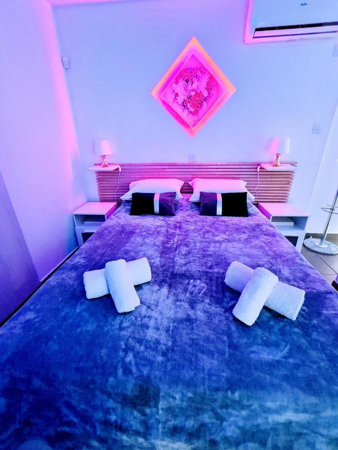 Hidden Lights Deluxe Apartment Agia Napa Exterior foto