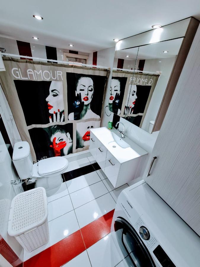 Hidden Lights Deluxe Apartment Agia Napa Exterior foto